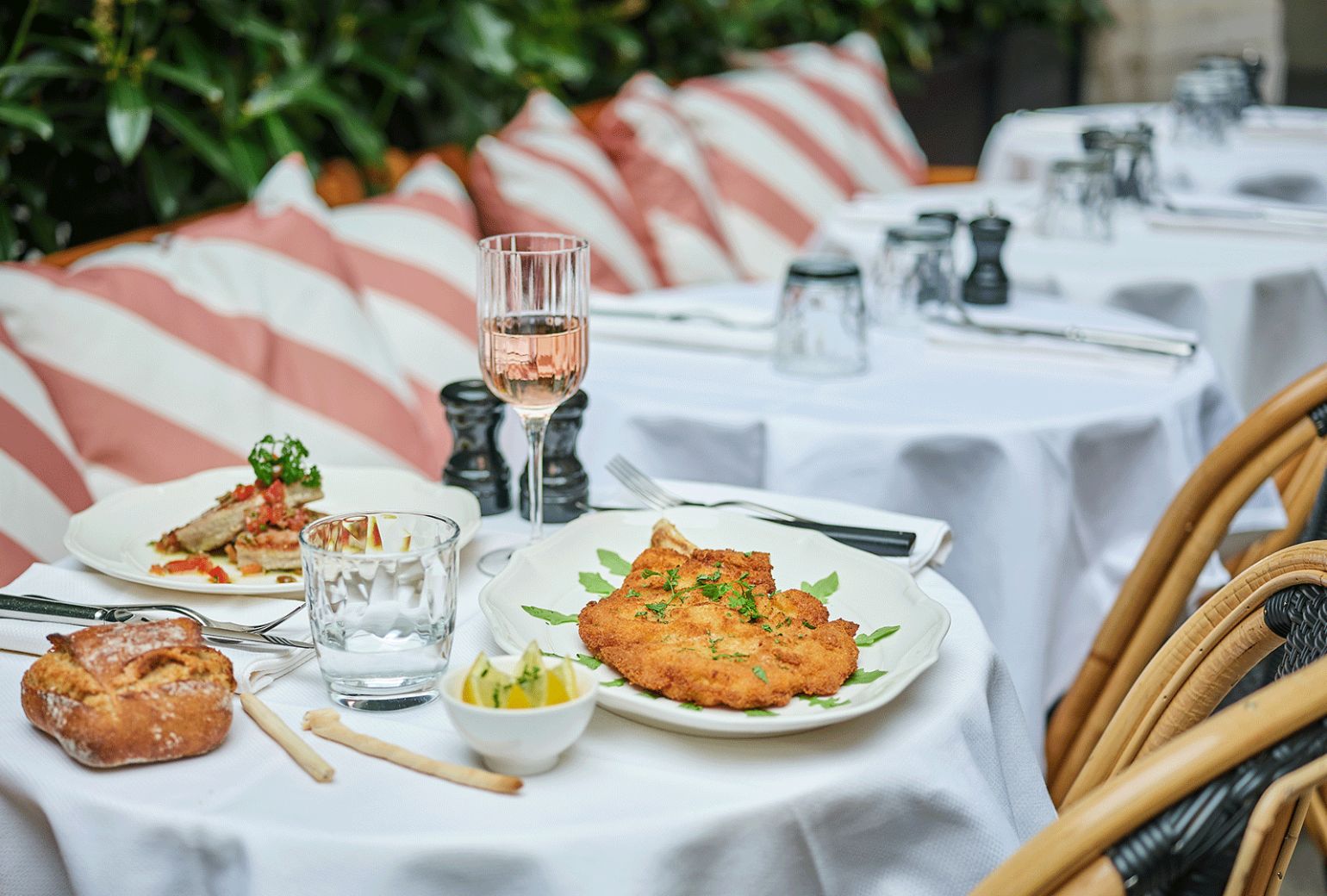 Lazzi restaurant italien opera paris